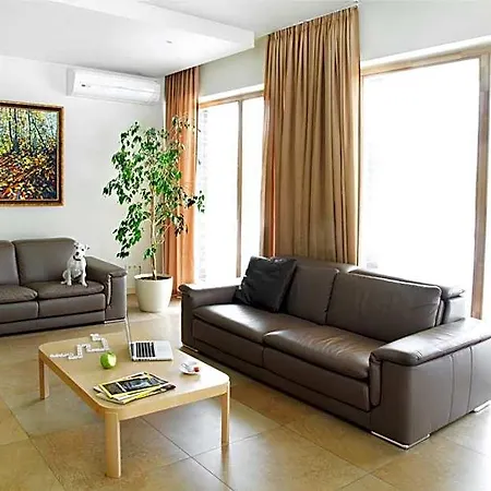 Apartamentų viešbutis Ami *